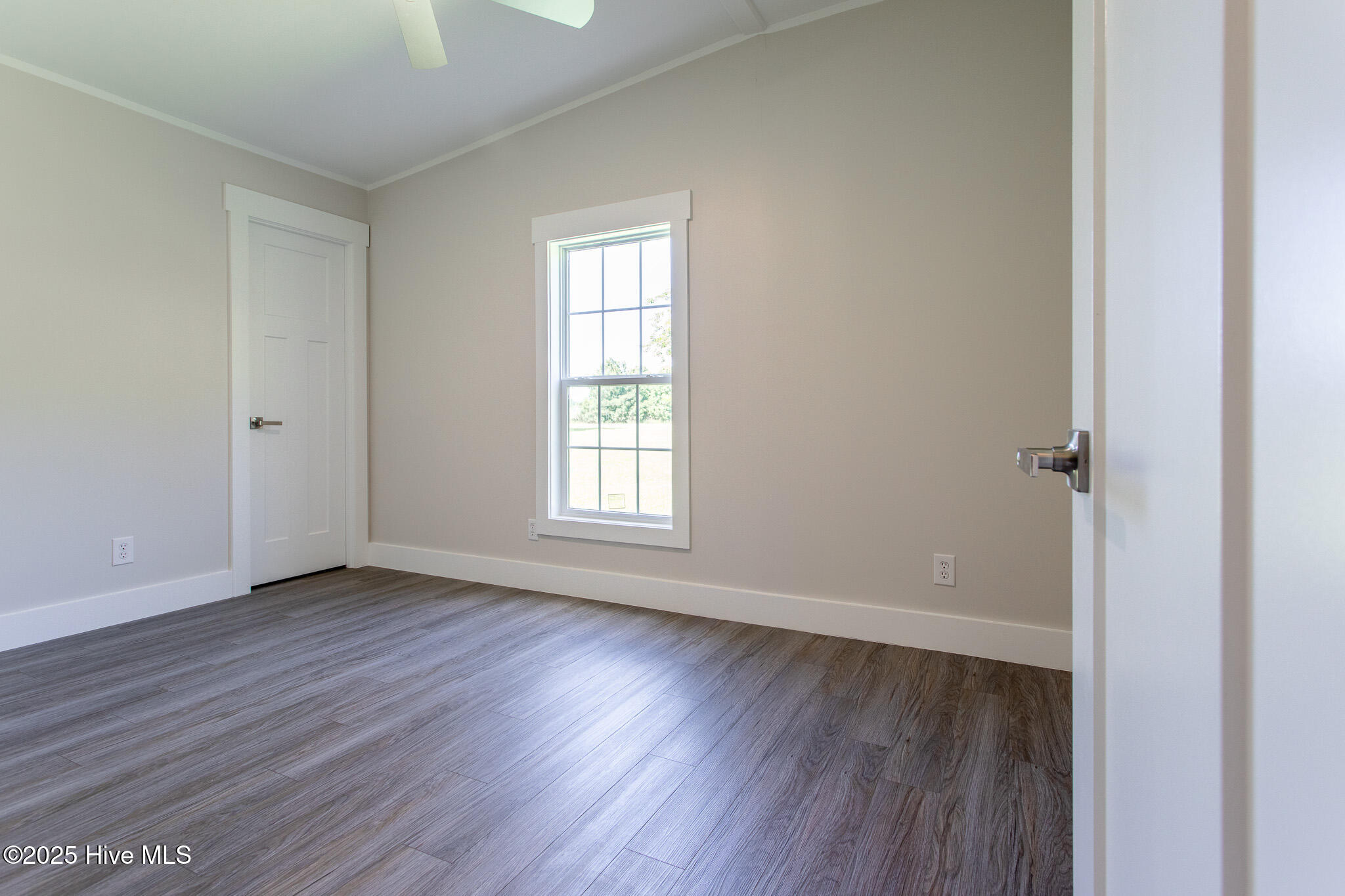 679 Deep Creek Road Hertford, NC 27944 - Photo 28 of 38 3rd Bedroom
