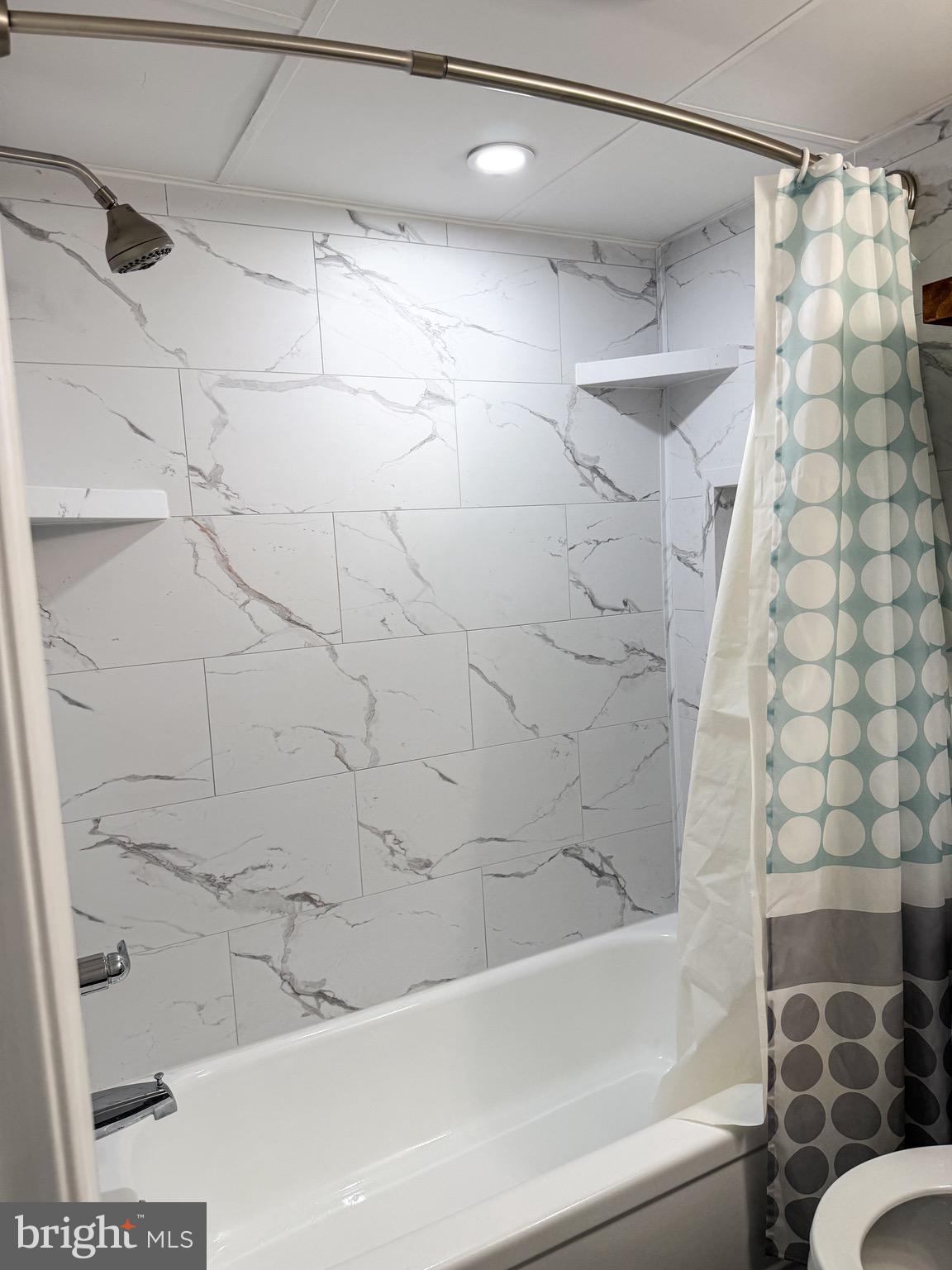 1575 West Street Road, Unit 818 Warminster, PA 18974 - Photo 10 of 25