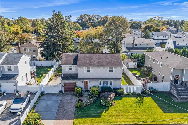 $810,000 | 95 Colonial Drive, Massapequa, NY 11758