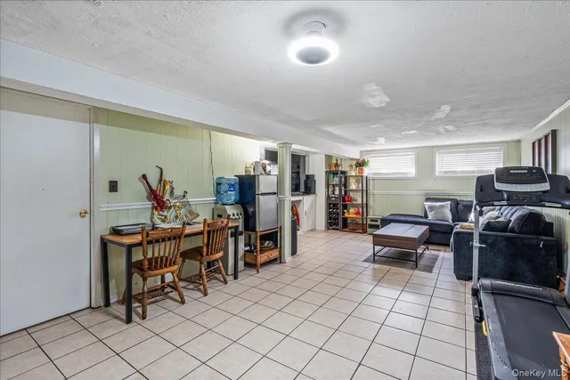 $810,000 | 95 Colonial Drive, Massapequa, NY 11758