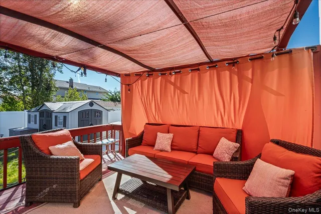 $810,000 | 95 Colonial Drive, Massapequa, NY 11758