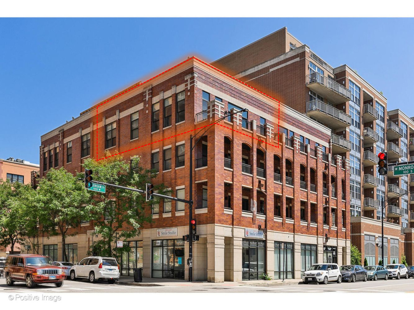 955 West Monroe Street, Unit 4A Chicago, IL 60607 - Photo 2 of 24 a front view of a building