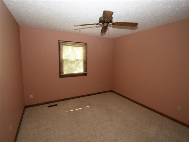 12730 Charing Cross Road Carmel, IN 46033 - Photo 9 of 15 Gallery Image 9