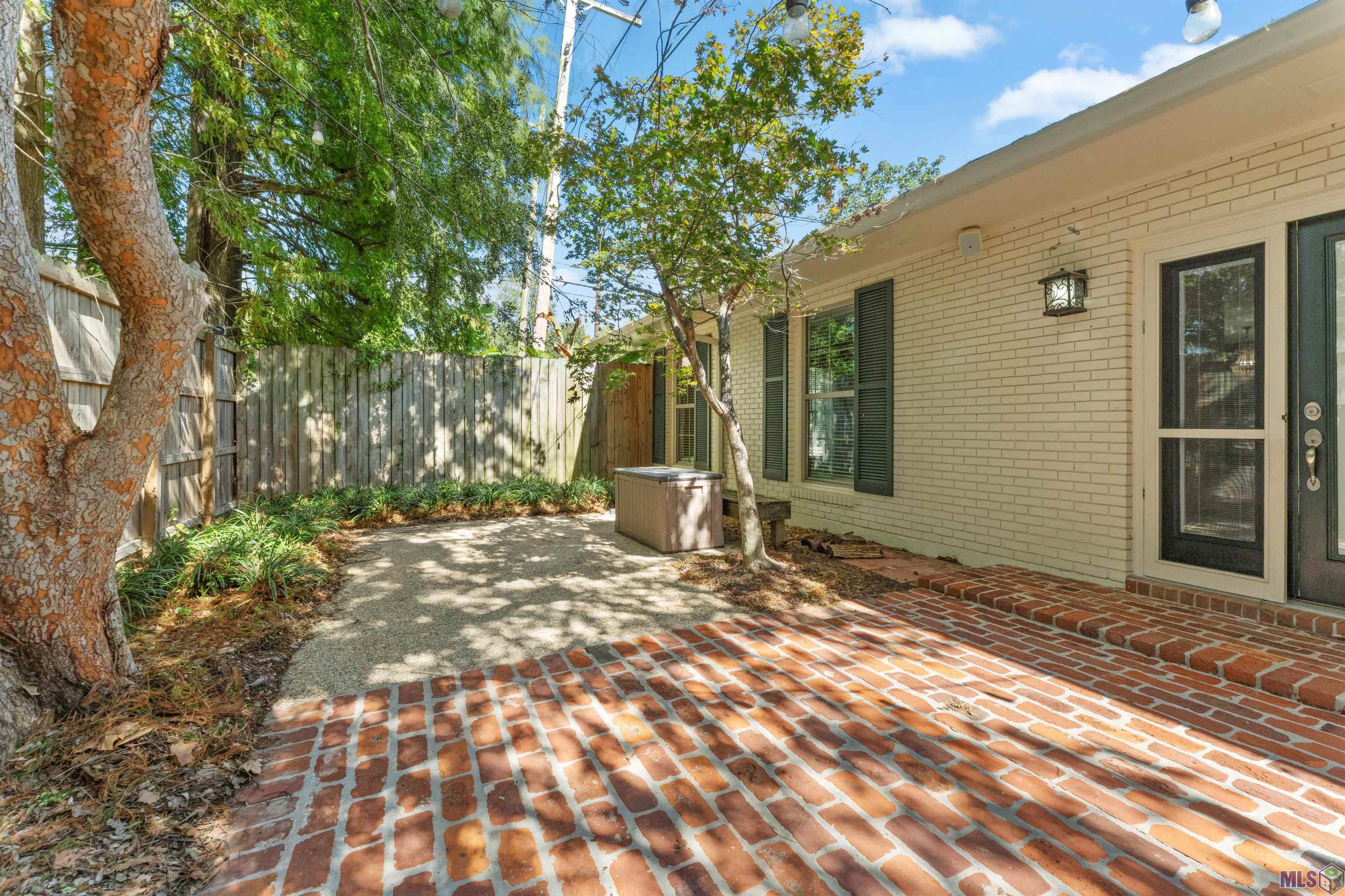 7964 Old Hammond Highway Baton Rouge, LA 70809 - Photo 30 of 35