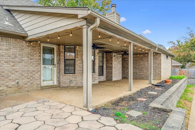 a view of a house with swimming pool