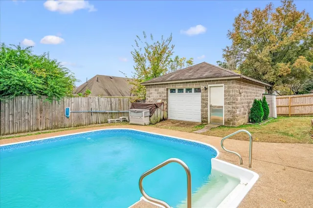 $415,000 | 3956 Stonehill Drive, Bartlett, TN 38135