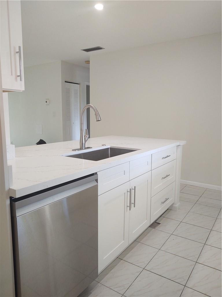 130 Northwest 70th Street, Unit 202 Boca Raton, FL 33487 - Photo 4 of 20 Photo 4