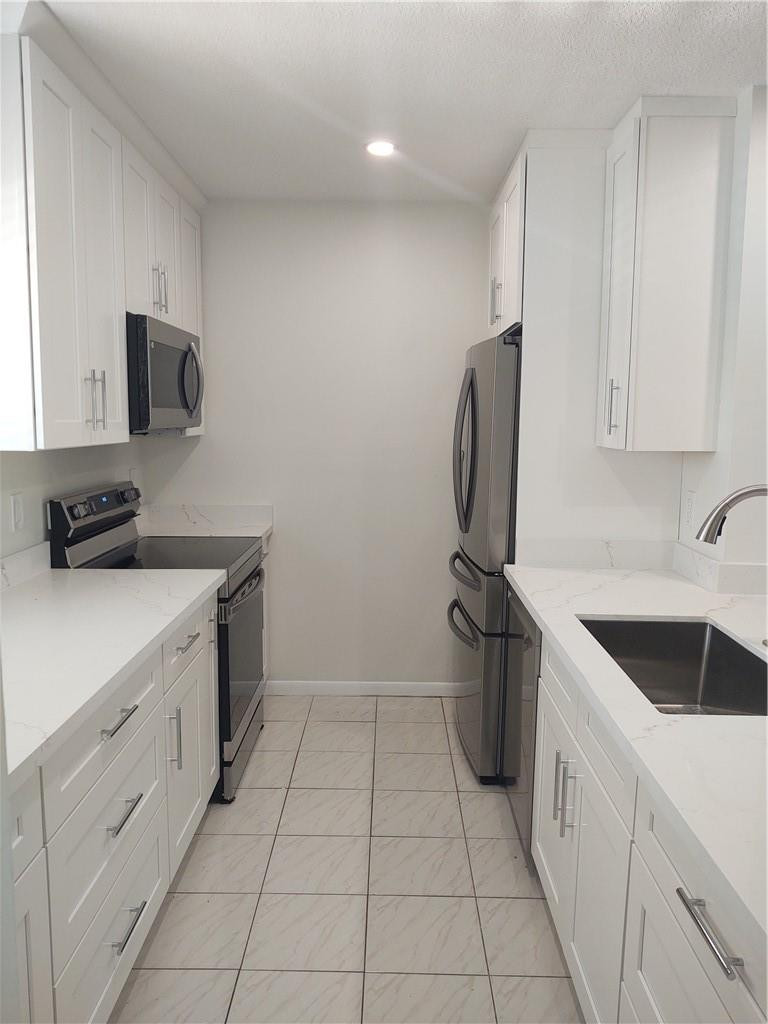 130 Northwest 70th Street, Unit 202 Boca Raton, FL 33487 - Photo 5 of 20 Photo 5