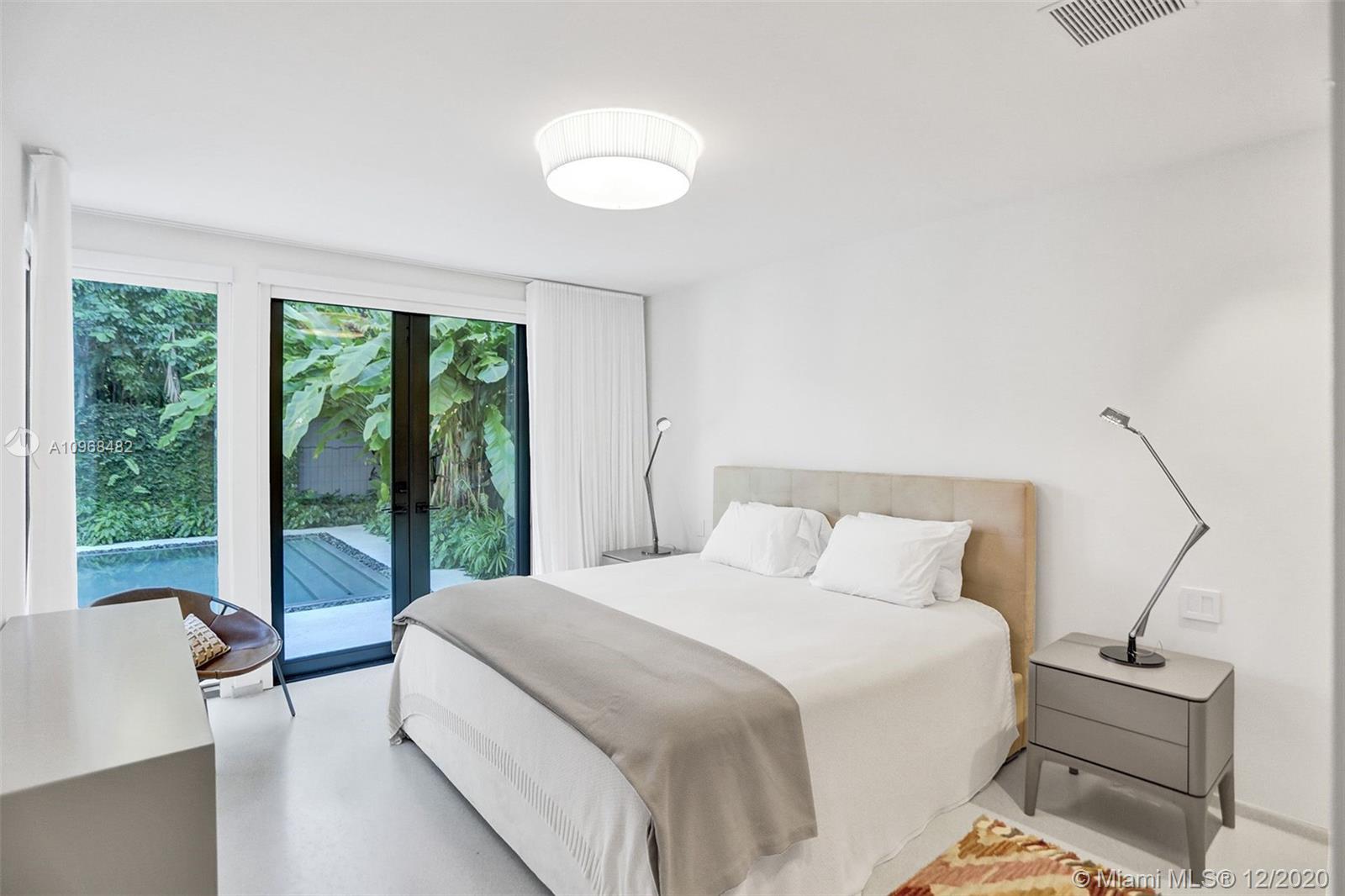 3075 North Bay Road Miami Beach, FL 33140 - Photo 45 of 68