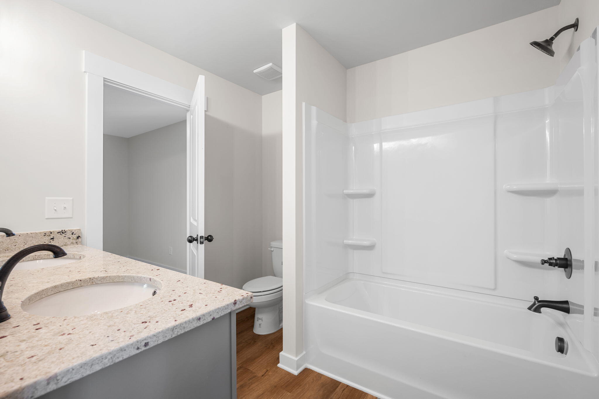 Undisclosed Address Ooltewah, TN 37363 - Photo 32 of 43 20-web-or-mls-DSC_1428-20