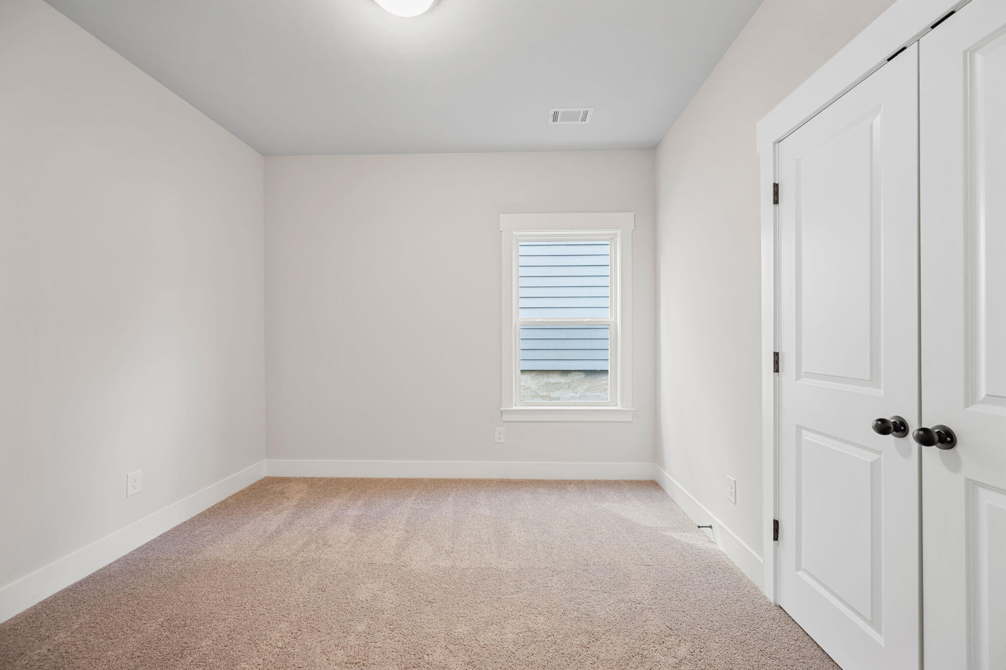 Undisclosed Address Ooltewah, TN 37363 - Photo 10 of 43 43-web-or-mls-DSC_1503-43