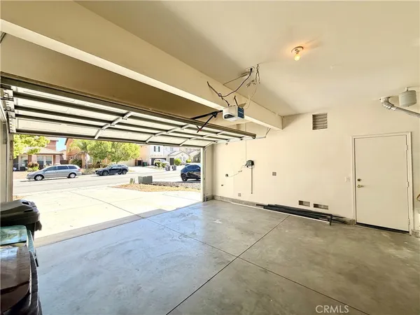 $3,350 | 29751 Maxmillian Avenue, Murrieta, CA 92563