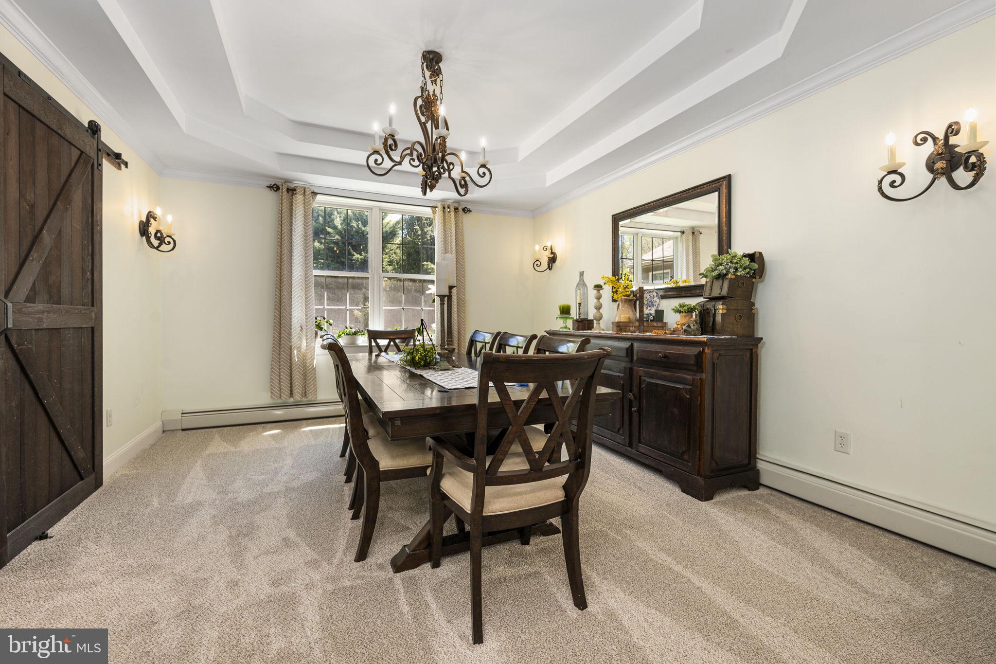960 Little Conestoga Road Glenmoore, PA 19343 - Photo 8 of 39 Dining Room