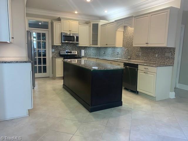 8107 Brittains Field Road Oak Ridge, NC 27310 - Photo 2 of 30