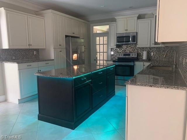 8107 Brittains Field Road Oak Ridge, NC 27310 - Photo 5 of 30