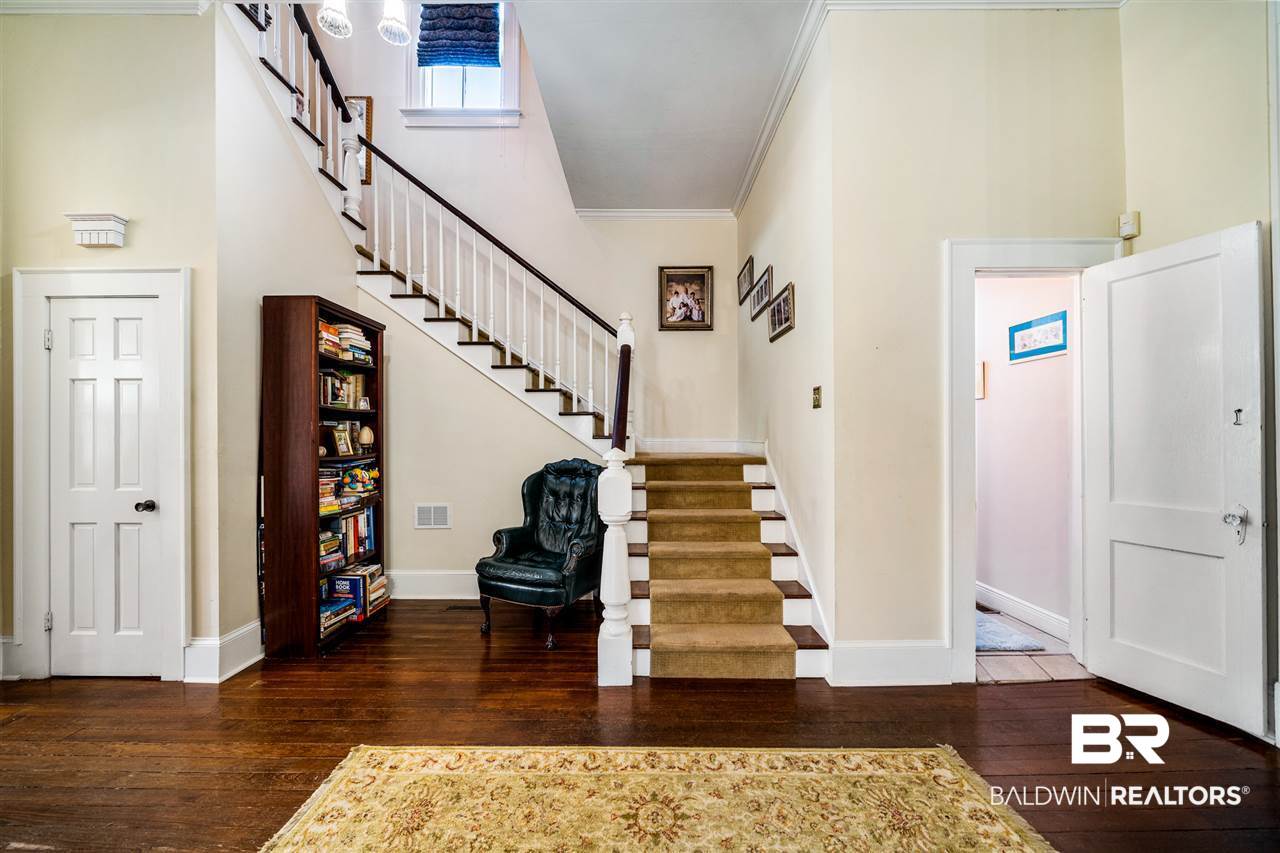 203 Charles Street Mobile, AL 36604 - Photo 8 of 32
