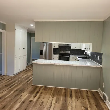 $324,900 | 416 Pine Hill Road, St. Matthews, SC 29135