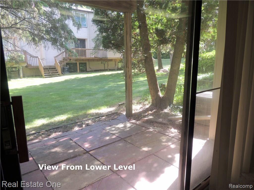 404 Willow Grove Lane, Unit 20 Rochester, MI 48307 - Photo 21 of 34