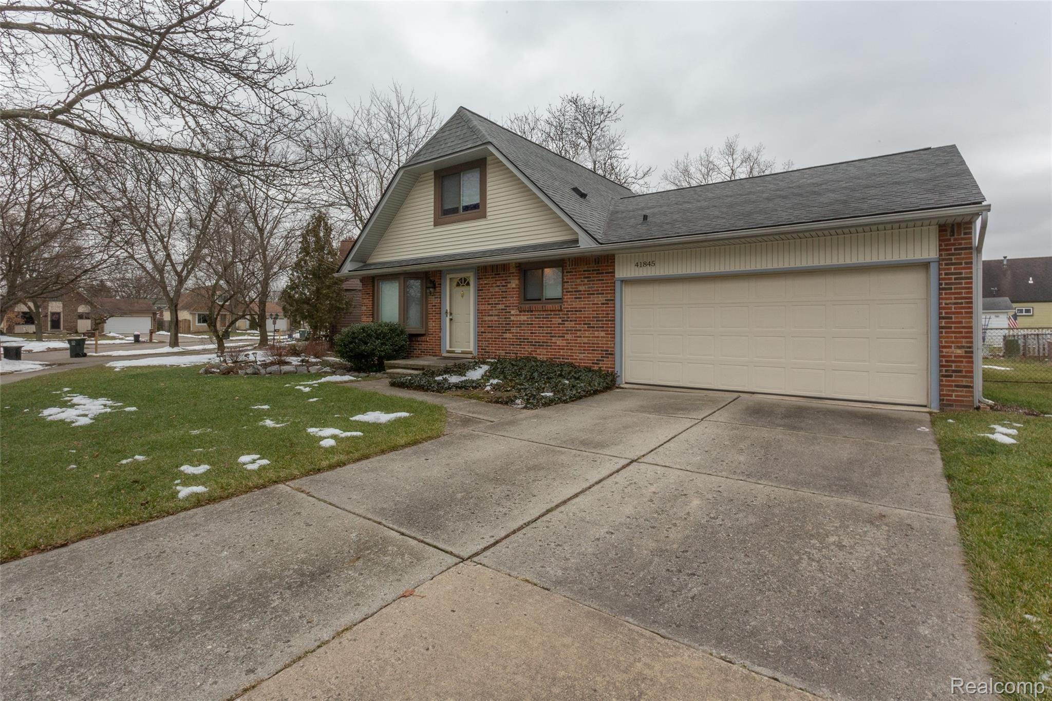 41845 Old Bridge Road Canton, MI 48188 - Photo 2 of 40 41845 Old Bridge--Front-1.jpg