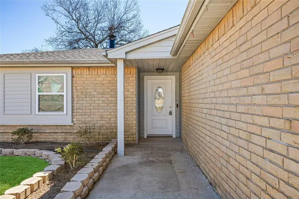 $1,800 | 12757 Lake Conroe Hills Drive, Willis, TX 77318