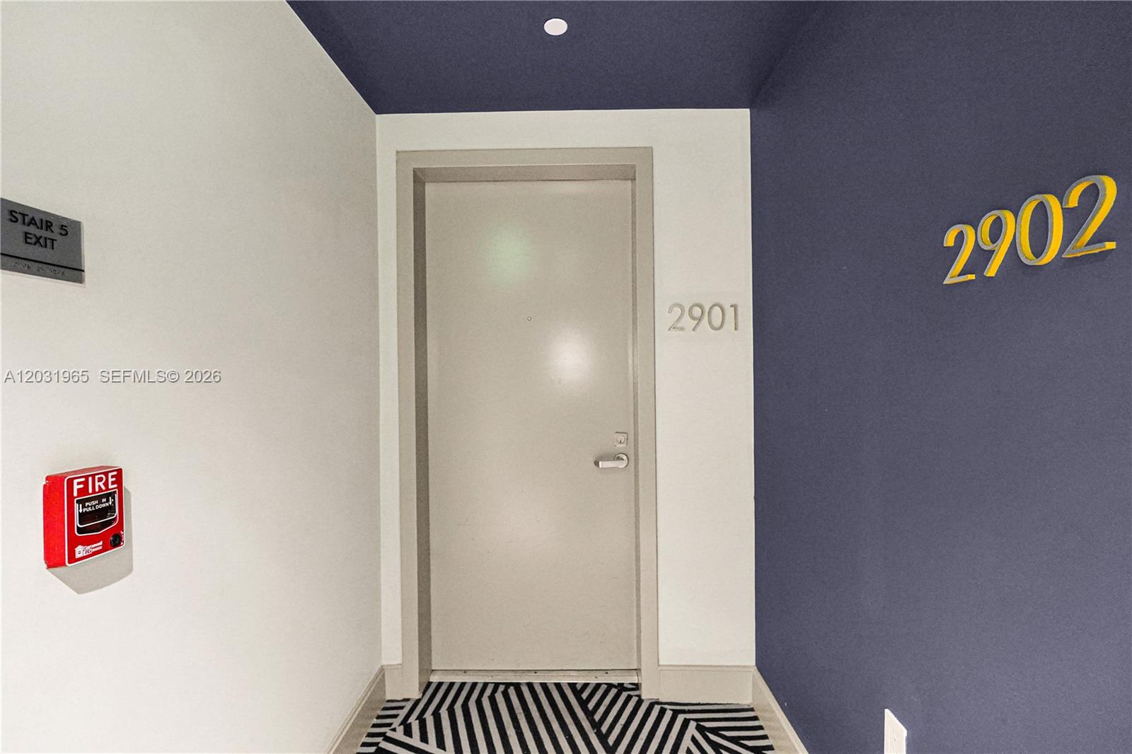 45 Southwest 9th Street, Unit 2901 Miami, FL 33130 - Photo 27 of 29