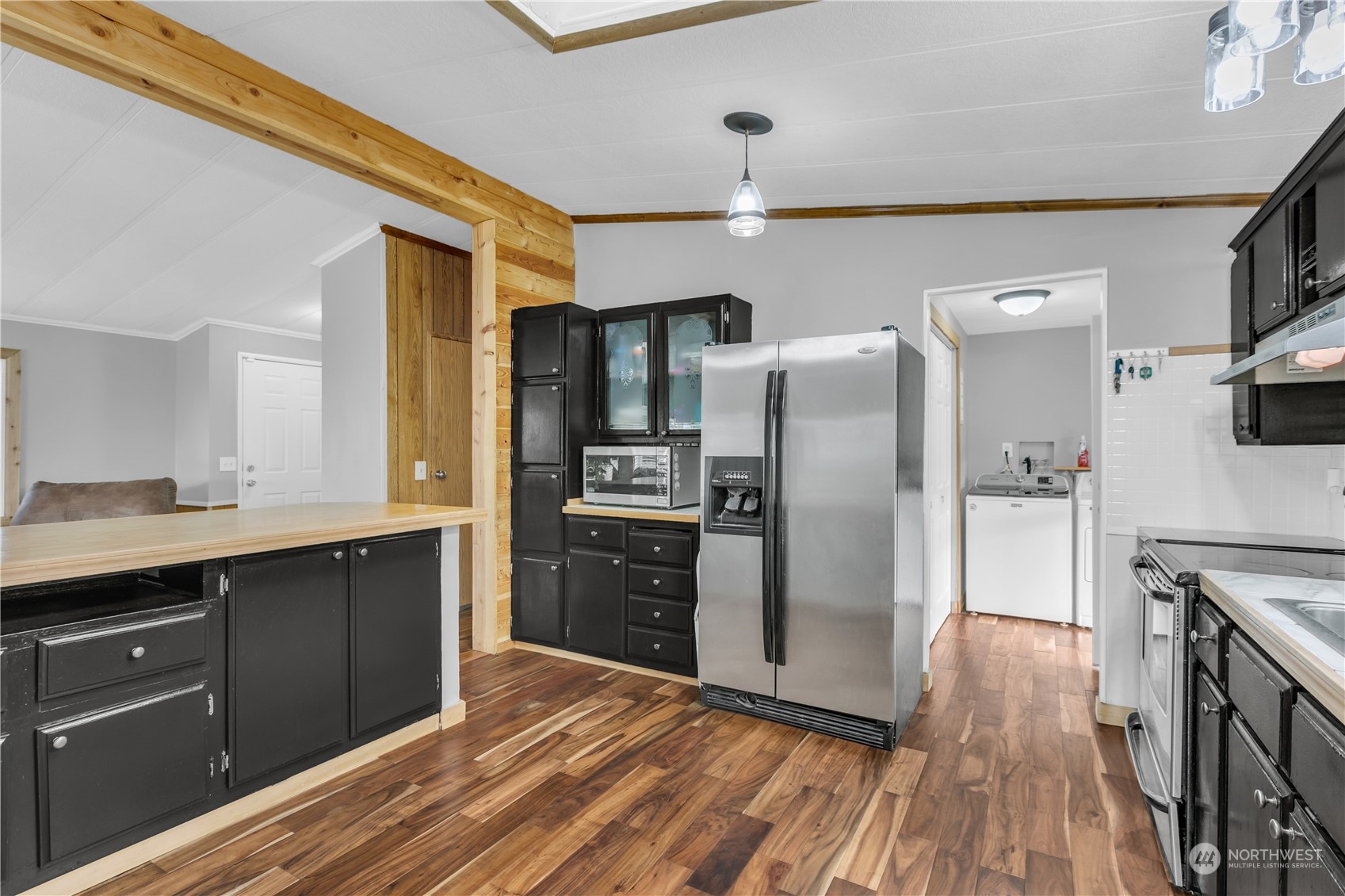 375 Union Avenue Southeast, Unit 82 Renton, WA 98059 - Photo 3 of 27 Gallery Image 3