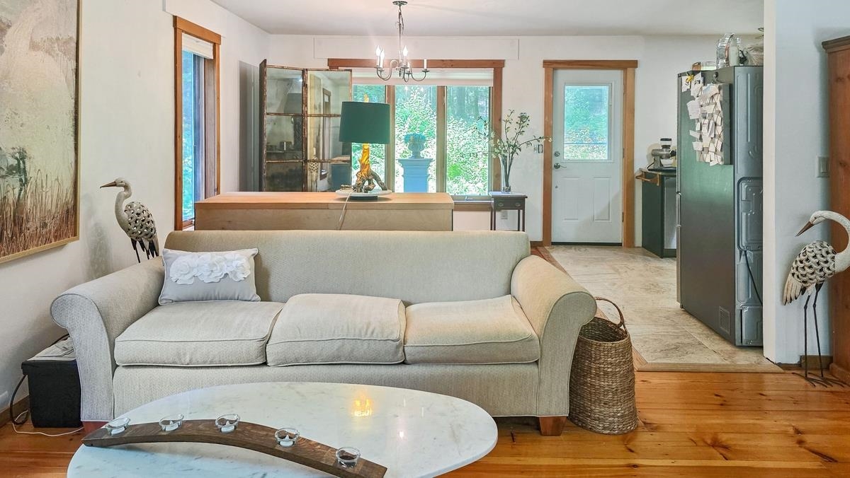 60 Fletcher Lane Hartford, VT 05059 - Photo 14 of 35