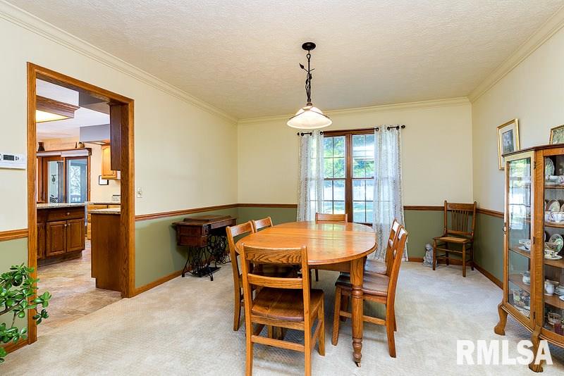 2280 Wynnewood Road Bettendorf, IA 52722 - Photo 11 of 24 Gallery Image 11