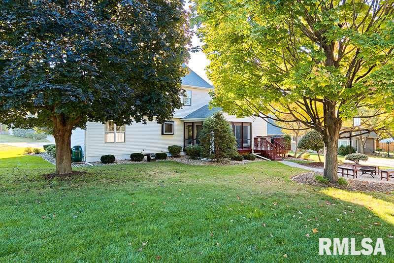 2280 Wynnewood Road Bettendorf, IA 52722 - Photo 21 of 24 Gallery Image 21