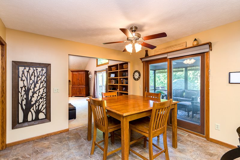 2280 Wynnewood Road Bettendorf, IA 52722 - Photo 6 of 24 Gallery Image 6