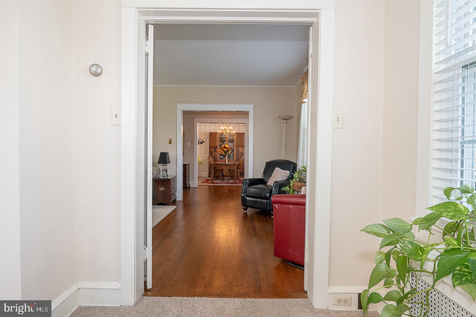 470 Gainsboro Road Drexel Hill, PA 19026 - Photo 16 of 60