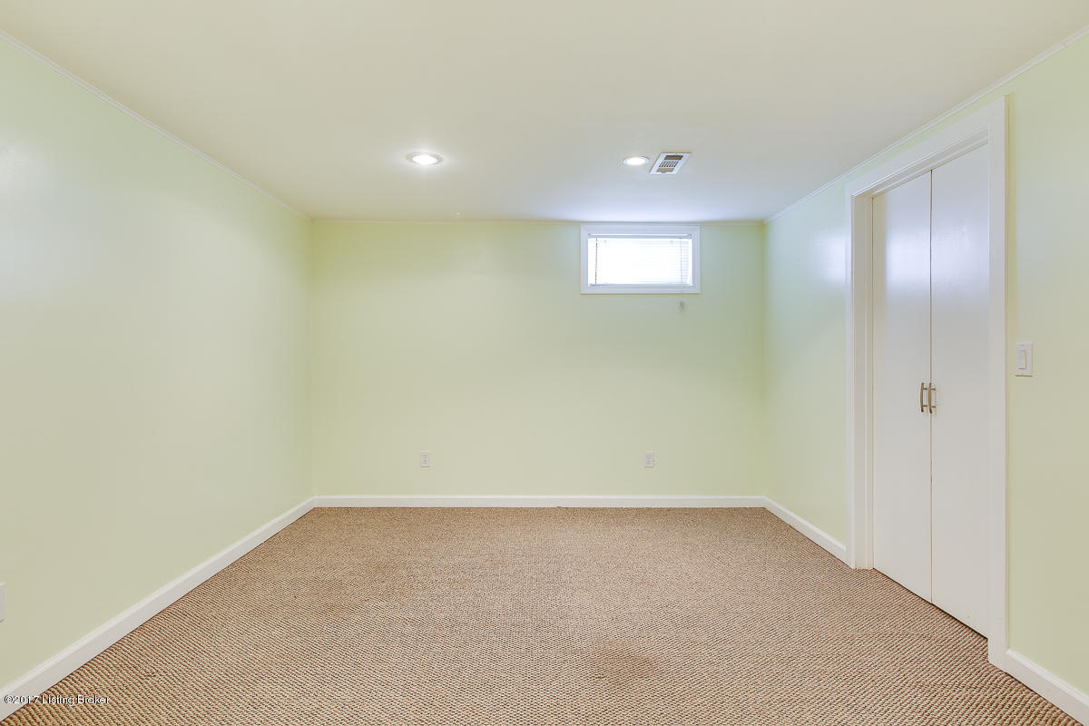 4901 Clarmar Road Jeffersontown, KY 40299 - Photo 29 of 42 4901 Clarmar Rd-29