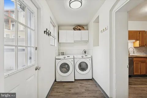 $2,250 | 222 Carson Street, Philadelphia, PA 19127