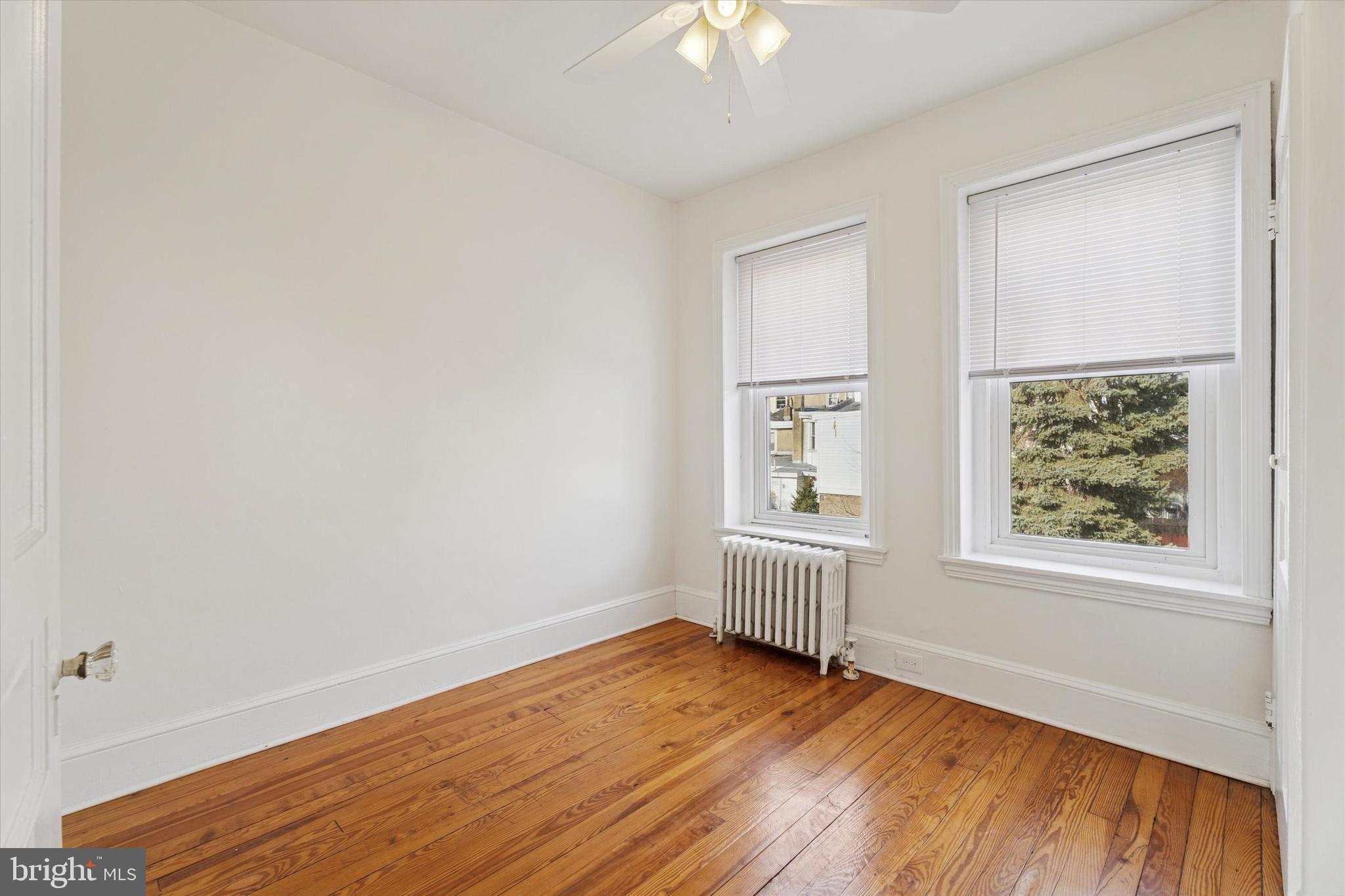 222 Carson Street Philadelphia, PA 19127 - Photo 15 of 19 Bedroom 2