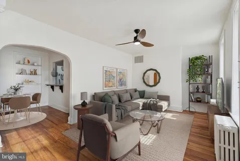 $2,250 | 222 Carson Street, Philadelphia, PA 19127