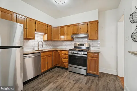 $2,250 | 222 Carson Street, Philadelphia, PA 19127