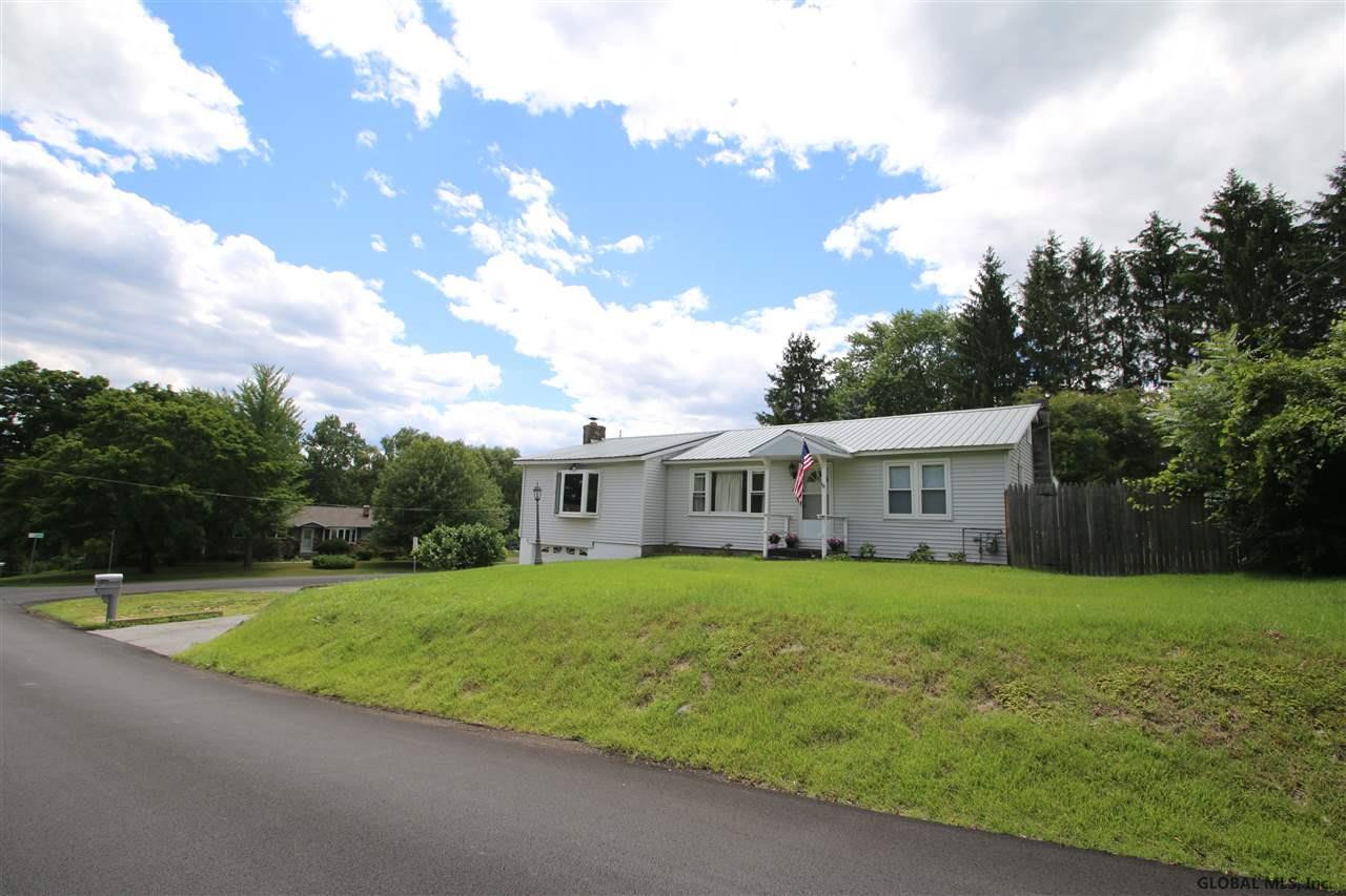 123 Raylinsky Road Malta, NY 12019 - Photo 1 of 19 Photo 1