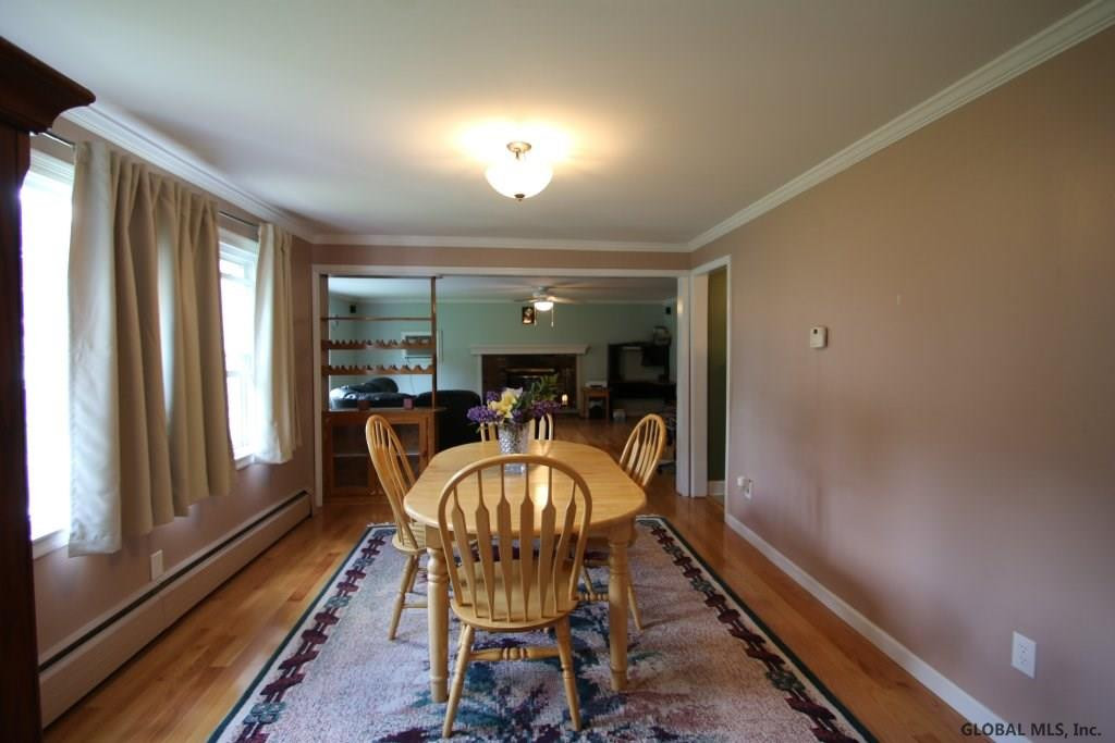 123 Raylinsky Road Malta, NY 12019 - Photo 3 of 19 Photo 3