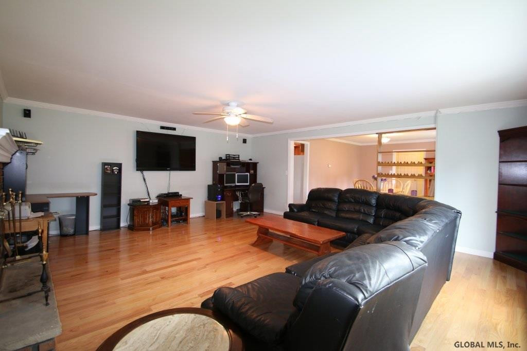 123 Raylinsky Road Malta, NY 12019 - Photo 5 of 19 Photo 5