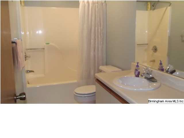 307 Paradise Isle, Unit 307 Riverside, AL 35135 - Photo 23 of 31