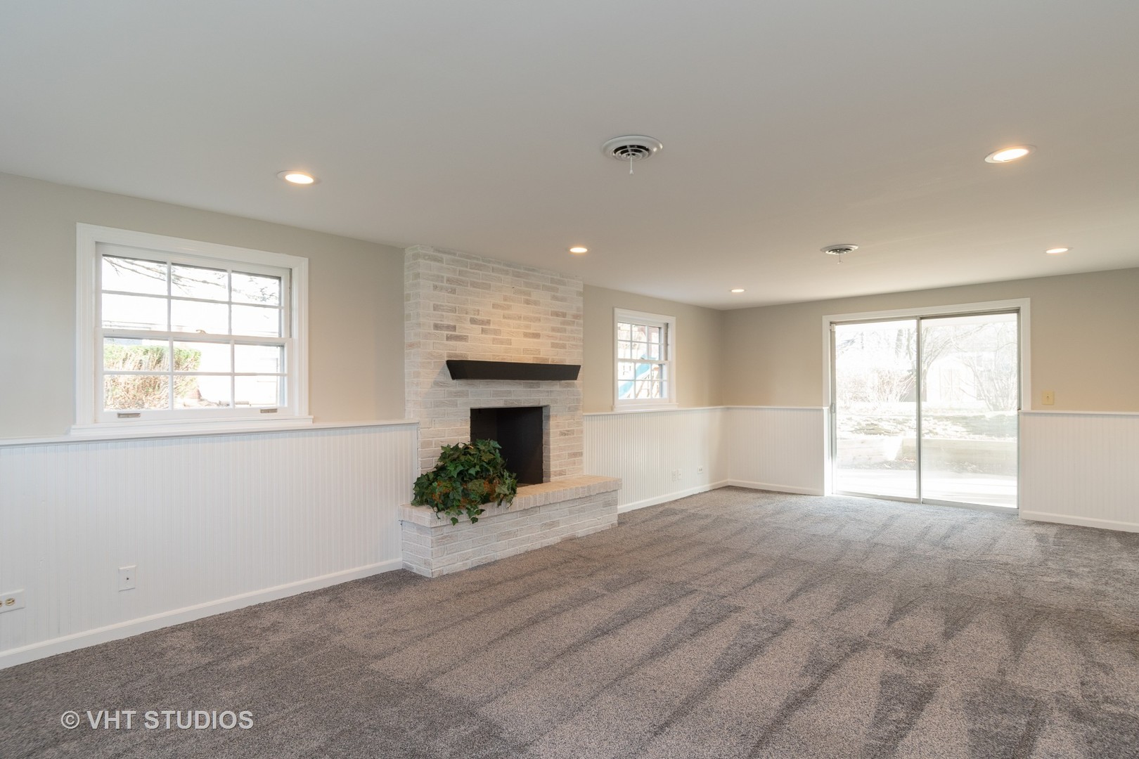 1104 North Brainard Street Naperville, IL 60563 - Photo 9 of 16