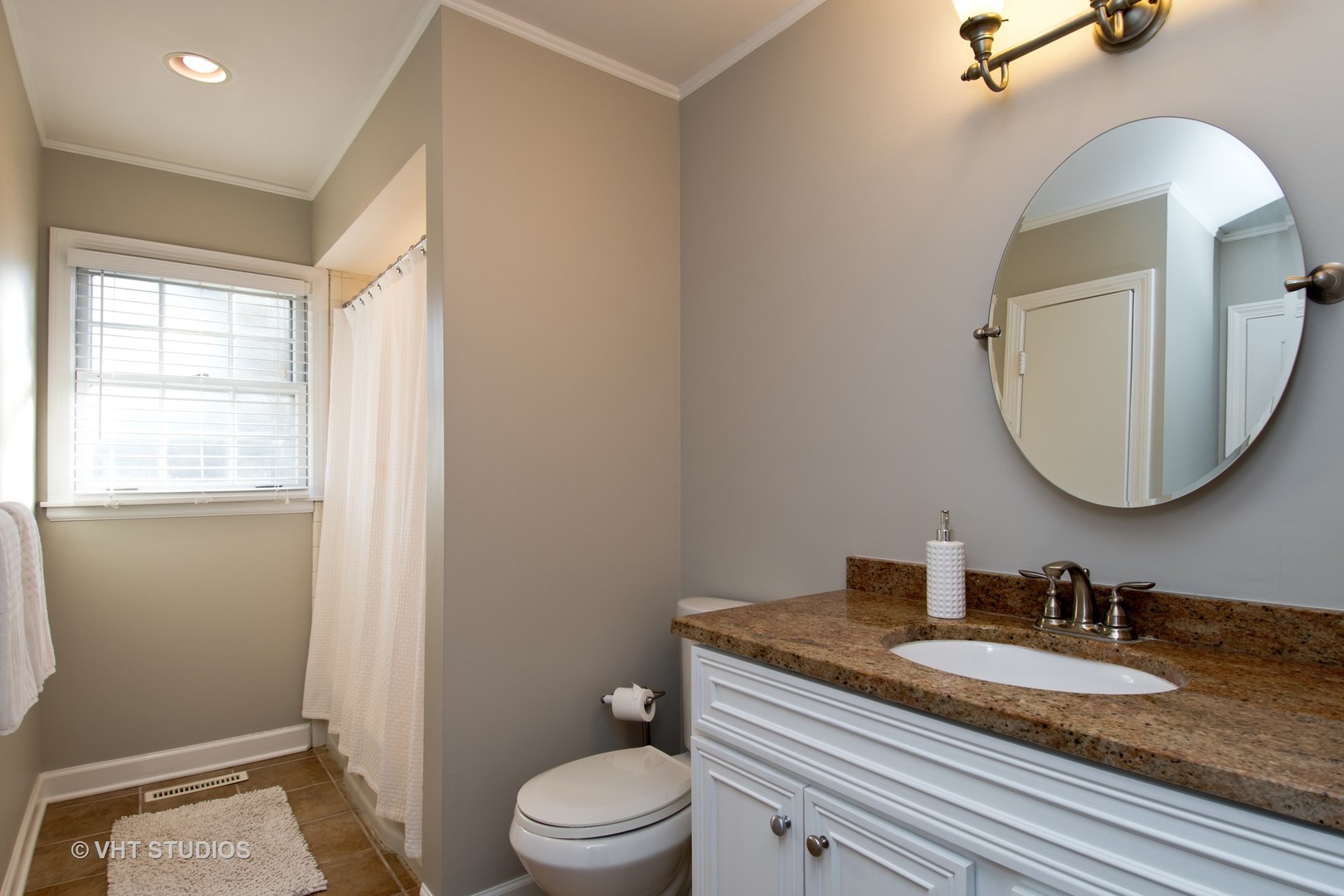 1104 North Brainard Street Naperville, IL 60563 - Photo 10 of 16