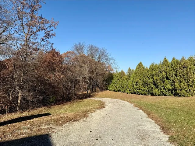 $559,000 | 15500 70th Road Southeast, Faucett, MO 64448