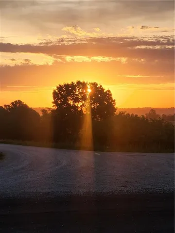 $559,000 | 15500 70th Road Southeast, Faucett, MO 64448