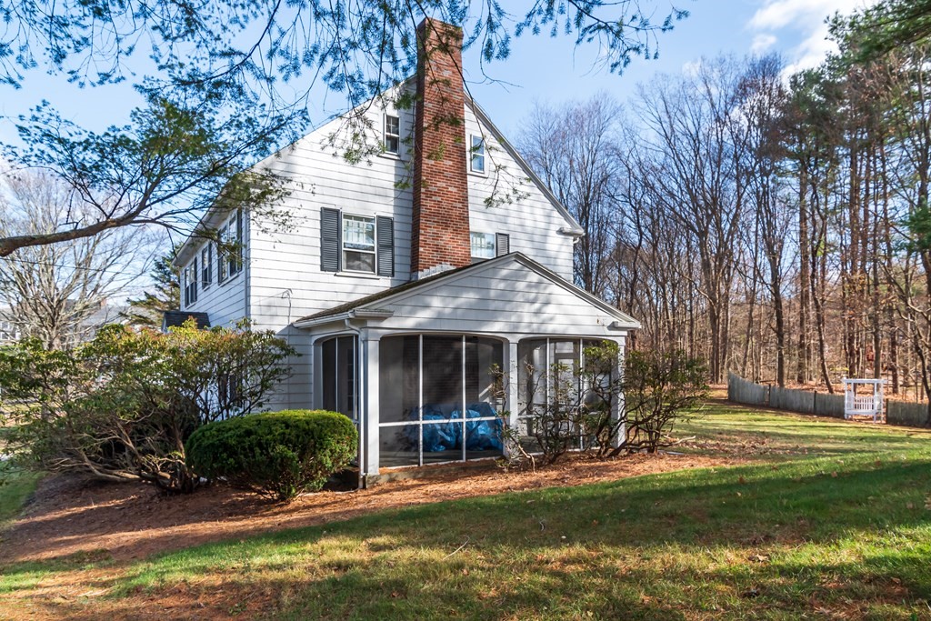 38 Oxford Road Westwood, MA 02090 - Photo 25 of 26 Gallery Image 25