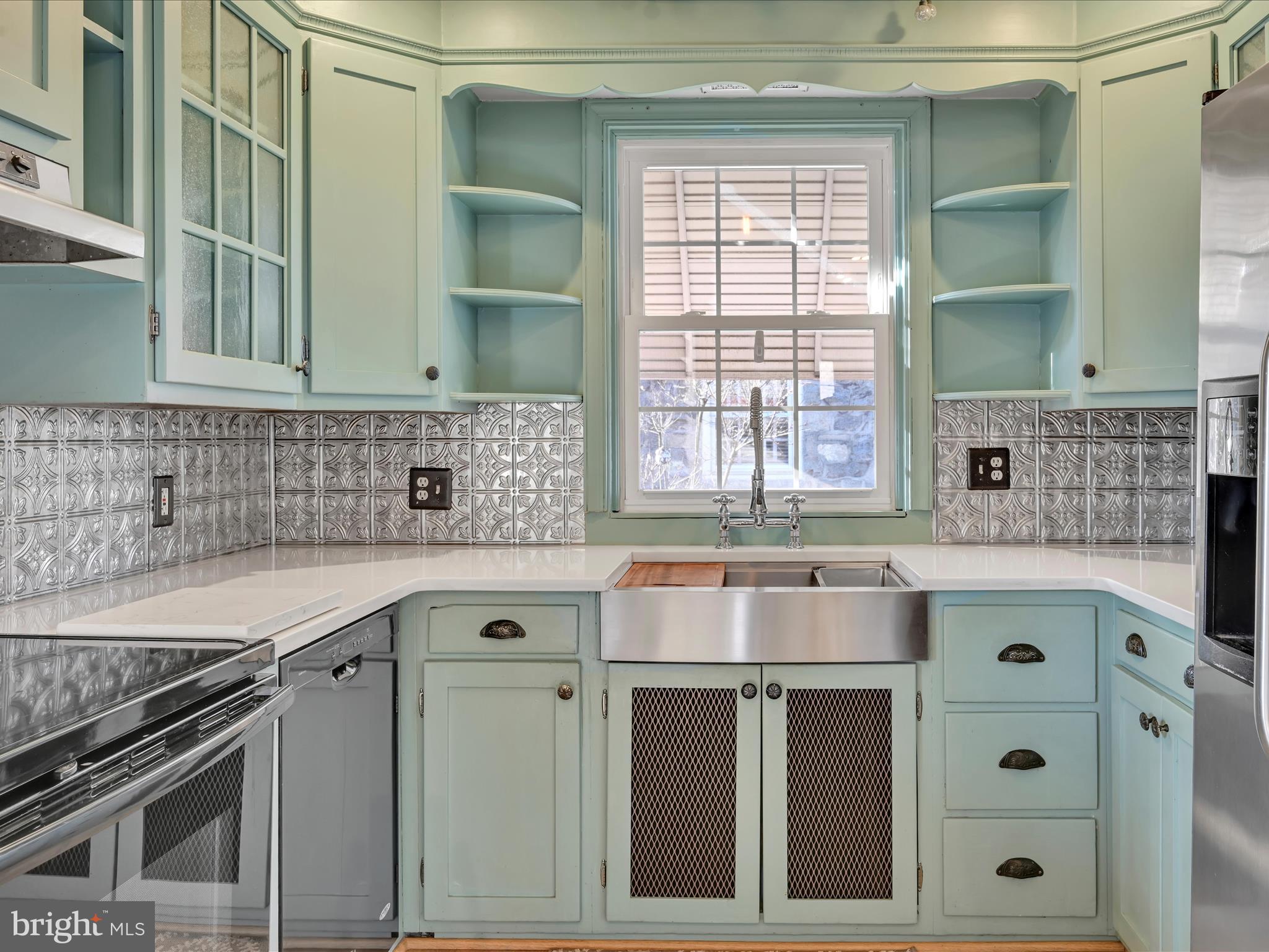 436 Gregg Street Shillington, PA 19607 - Photo 16 of 50 Kitchen