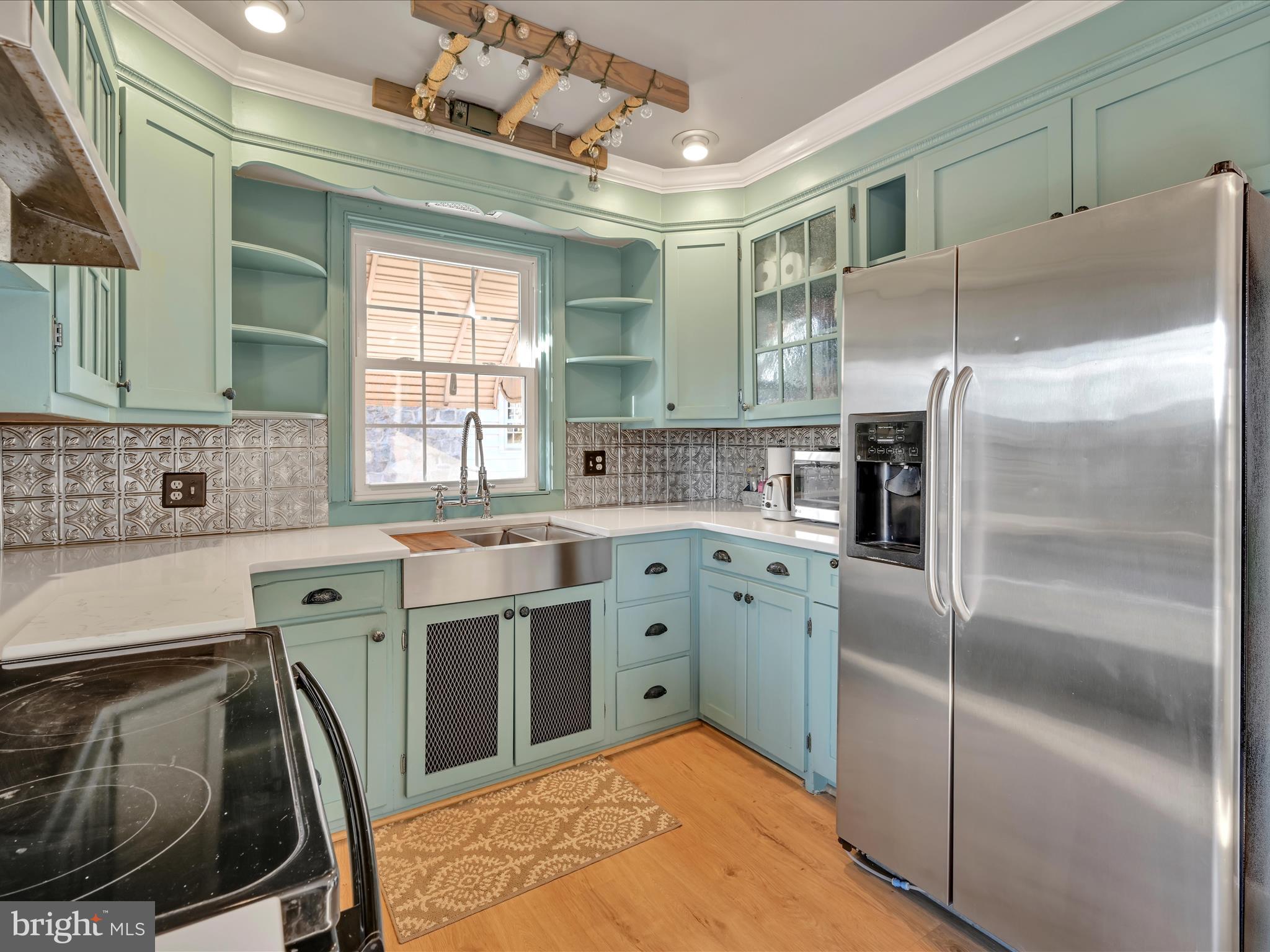 436 Gregg Street Shillington, PA 19607 - Photo 17 of 50 Kitchen