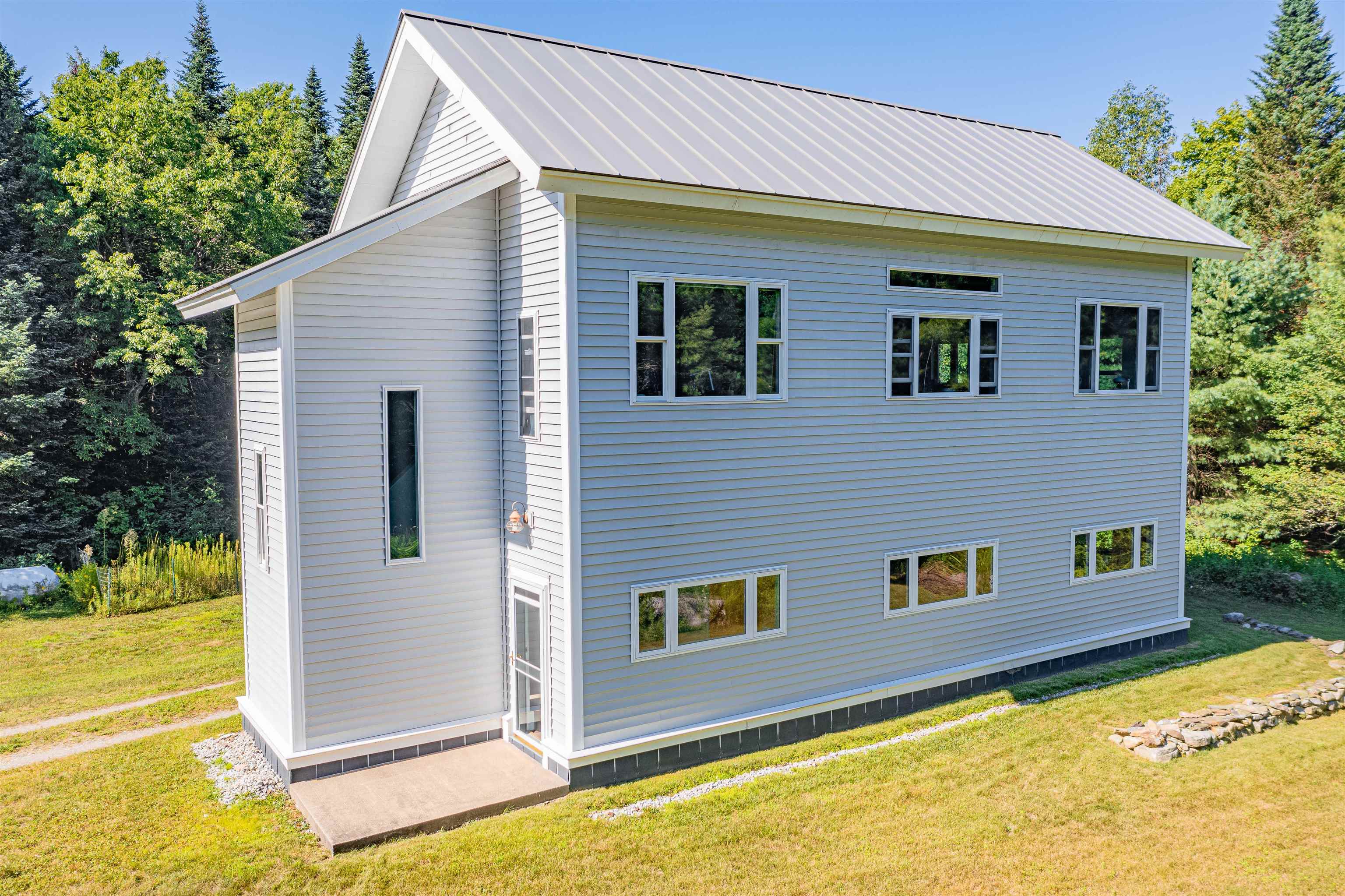 1731 Tower Road Williamstown, VT 05679 - Photo 3 of 37