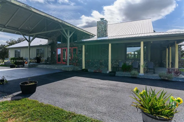 $1,895,000 | 5675 County Road 78, LaBelle, FL 33935