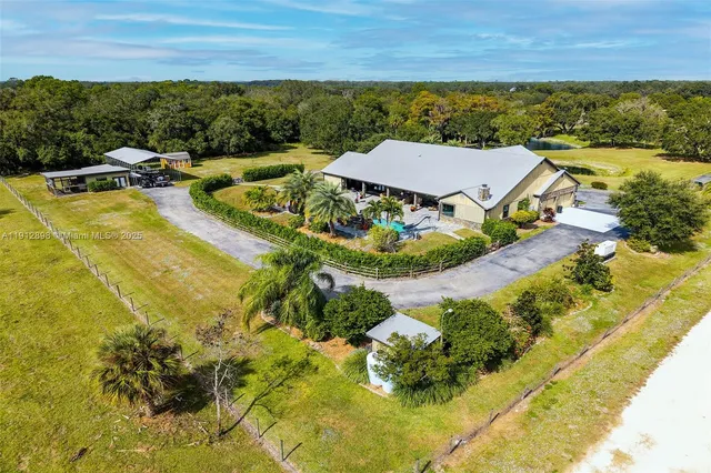 $1,895,000 | 5675 County Road 78, LaBelle, FL 33935